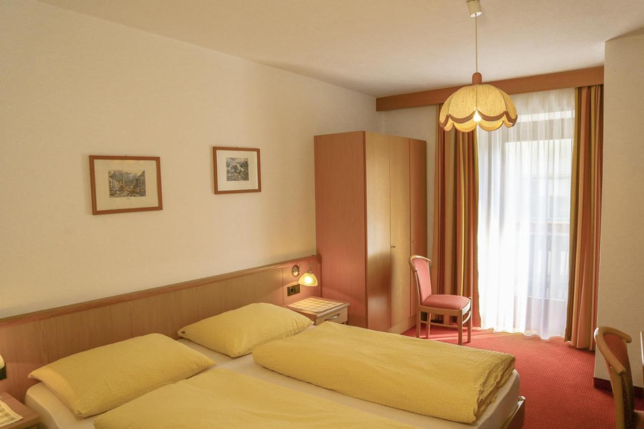 فال دي فيز Gasthof Albergo Neuwirt المظهر الخارجي الصورة